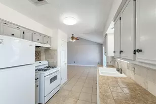 1727 Junker St, Rosenberg, TX 77471 - Photo 17