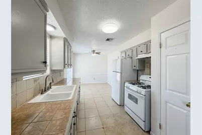 1727 Junker Street, Rosenberg, TX 77471 - Photo 15