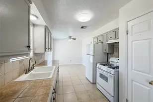 1727 Junker St, Rosenberg, TX 77471 - Photo 15