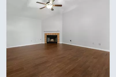 75 Avocado Court, Lake Jackson, TX 77566 - Photo 9