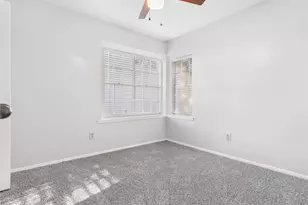 75 Avocado Ct, Lake Jackson, TX 77566 - Photo 25