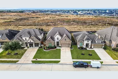 1652 Longwood Glen Lane, Friendswood, TX 77546 - Photo 5