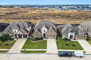 1652 Longwood Glen Ln, Friendswood, TX 77546 - Photo 5