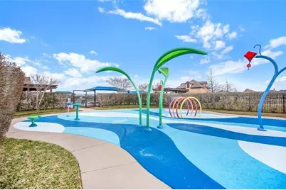 1652 Longwood Glen Lane, Friendswood, TX 77546 - Photo 49