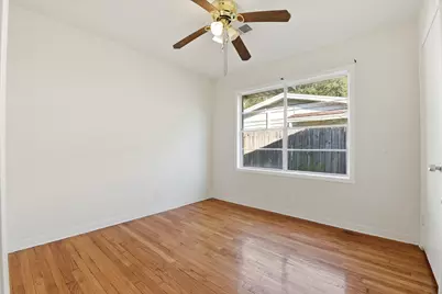 7138 Mobud Drive, Houston, TX 77074 - Photo 9