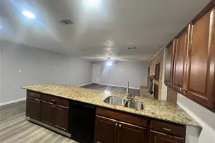 16110 White Star Dr, Houston, TX 77062 - Photo 15