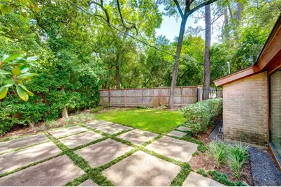 15 Saddlebrook Lane, Houston, TX 77024 - Photo 41