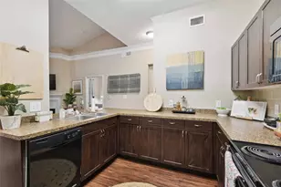 6607 Brodie Ln, Austin, TX 78745 - Photo 3