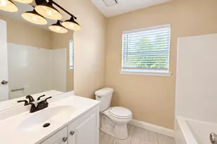 15315 Meadow Village Dr, Houston, TX 77095 - Photo 21