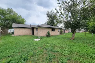 12922 Claygate Dr, Houston, TX 77047 - Photo 31