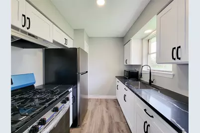 12922 Claygate Drive, Houston, TX 77047 - Photo 7