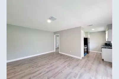 12922 Claygate Drive, Houston, TX 77047 - Photo 3