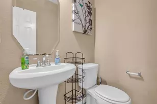 1615 Bel Riposo Ln, League City, TX 77573 - Photo 29