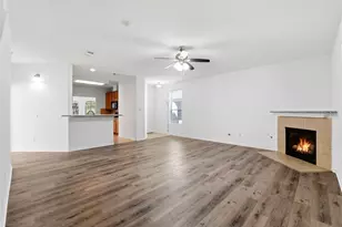 18427 Grove Brook Ln, Cypress, TX 77429 - Photo 9