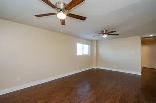 5830 Silver Oak, Missouri City, TX 77459 - Photo 9