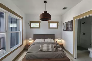 1220 32nd St, Galveston, TX 77550 - Photo 19