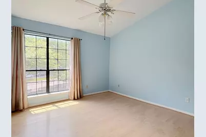 8055 Cambridge Street #16, Houston, TX 77054 - Photo 7