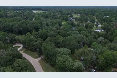206 Wickdome Drive, Willis, TX 77378 - Photo 11