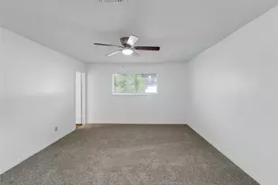 9243 Westwood Village Dr, Houston, TX 77036 - Photo 27