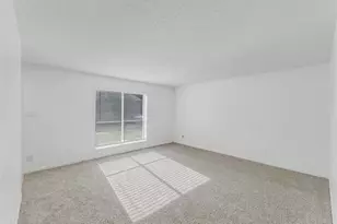 9243 Westwood Village Dr, Houston, TX 77036 - Photo 13