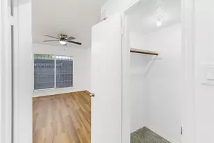 9243 Westwood Village Dr, Houston, TX 77036 - Photo 11