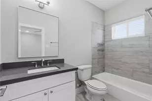 2102 Bello Amanecer Ln, Houston, TX 77055 - Photo 23