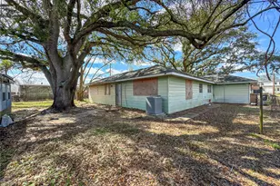 2337 Pearland Ave, Pearland, TX 77581 - Photo 23