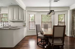 602 Aurora St, Houston, TX 77008 - Photo 11
