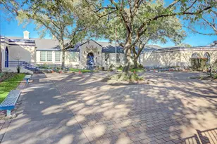 602 Aurora St, Houston, TX 77008 - Photo 29
