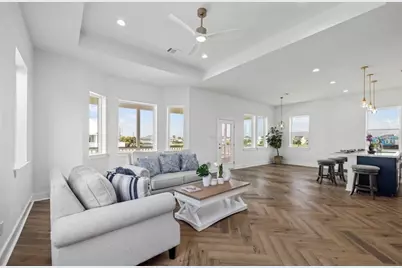 23107 Miramar Circle, Galveston, TX 77554 - Photo 11