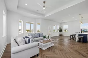 23107 Miramar Circle, Galveston, TX 77554 - Photo 11