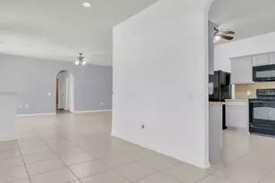 34 Greenwich Pl, Conroe, TX 77384 - Photo 11