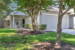 34 Greenwich Pl, Conroe, TX 77384 - Photo 5