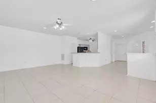 34 Greenwich Pl, Conroe, TX 77384 - Photo 13