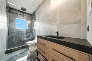 8307 Double St, Houston, TX 77088 - Photo 15