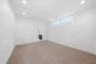 7002 Newcastle St, Bellaire, TX 77401 - Photo 21
