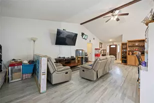 11426 Meadow Joy Dr, Houston, TX 77089 - Photo 7