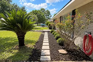10506 Willowisp Dr, Houston, TX 77035 - Photo 41