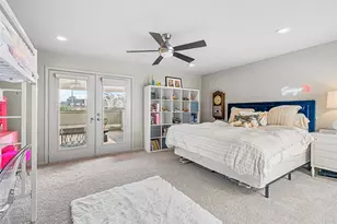 58 Bayou Pointe Dr, Houston, TX 77063 - Photo 15