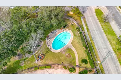 58 Bayou Pointe Drive, Houston, TX 77063 - Photo 21