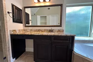 11 Silver Rock Dr, Tomball, TX 77375 - Photo 21