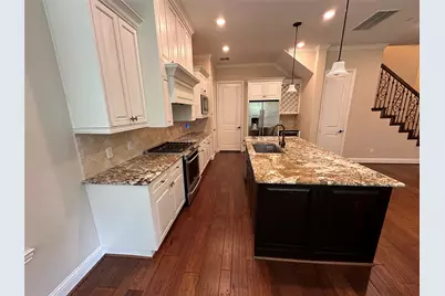 11 Silver Rock Drive, Tomball, TX 77375 - Photo 7