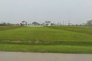 18817 Warrior Rd, Galveston, TX 77554 - Photo 1