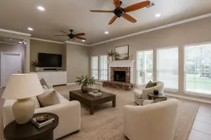 10034 Crestwater Cir, Magnolia, TX 77354 - Photo 15