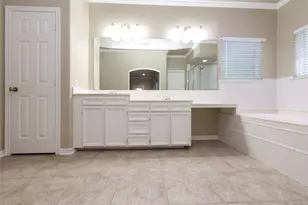10034 Crestwater Cir, Magnolia, TX 77354 - Photo 25