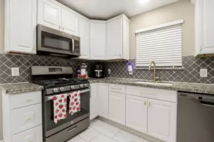 7458 Bahia Ln, Houston, TX 77489 - Photo 3