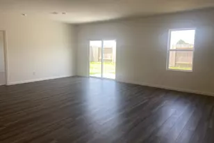 31034 Gayle Prairie Oaks St, Waller, TX 77484 - Photo 3