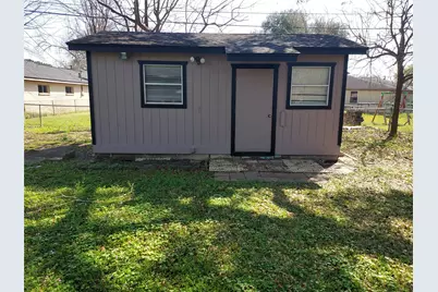 1008 Meadowlane Street, Angleton, TX 77515 - Photo 13