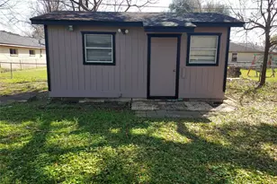 1008 Meadowlane St, Angleton, TX 77515 - Photo 13