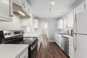 1424 Ruthven St, Houston, TX 77019 - Photo 9